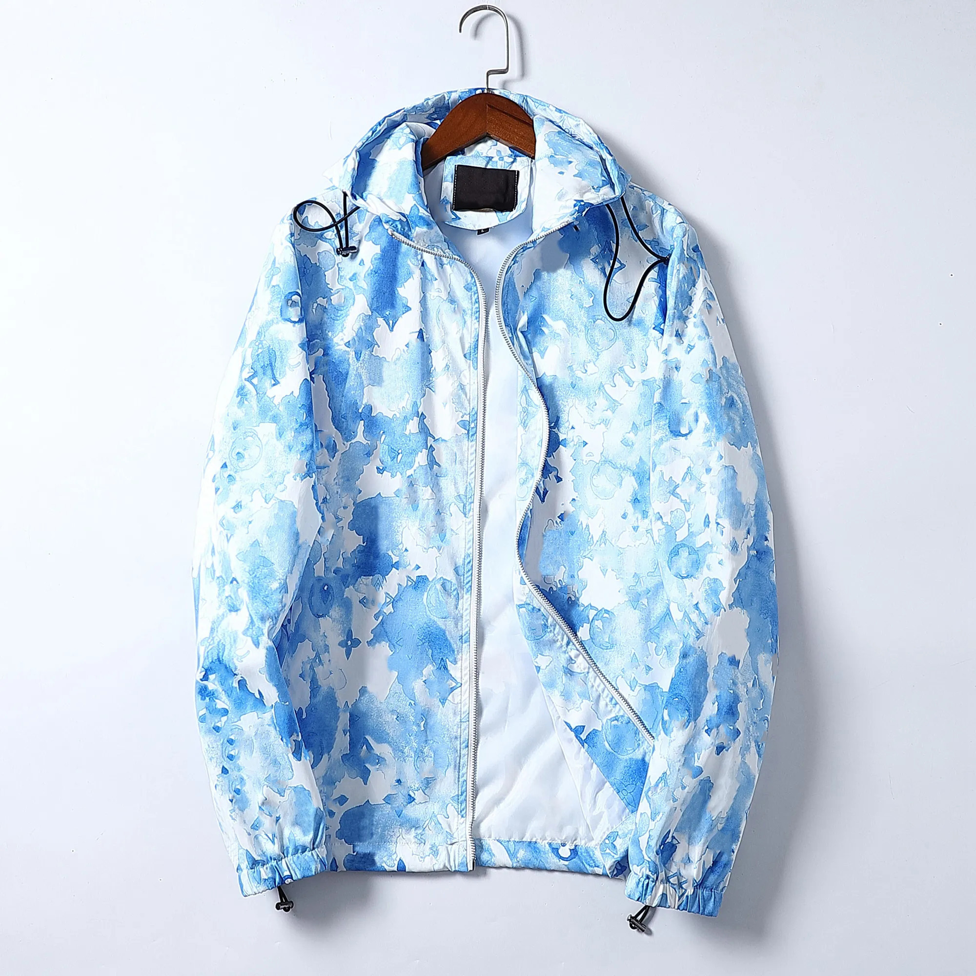 2025 Designer mens jacket spring and autumn windrunner tee fashion hooded sports windbreaker casual zipper jackets clothing Size M-3XL