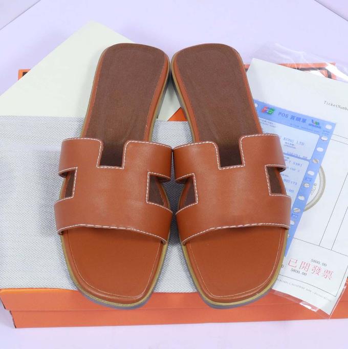 

dio Designer Slippers slide Beach slippers Classic Flat heel Summer Lazy Designer fashion Cartoon Big Head flops leather lady Slides women shoes Hotel Bath Sandals, # 22