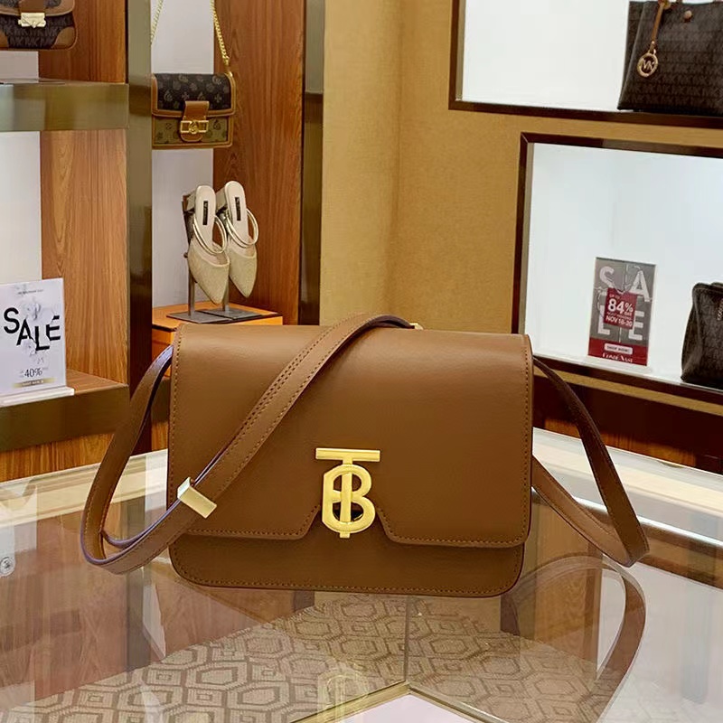 

2023 New Ladies Trendy Handbags Evening Bags Solid Color Shoulder Messenger England Handbag, Black