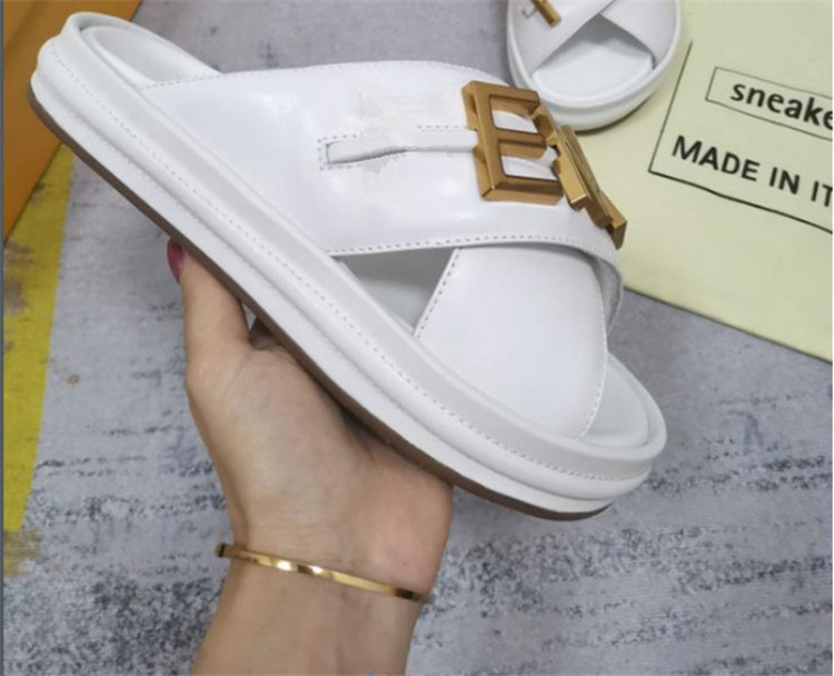 

Fashion Women Men Slippers Luxury Designer Lady Gentlemen Gold Letter Slippers Anatomic Leather slide Model Big Size 35-42, White
