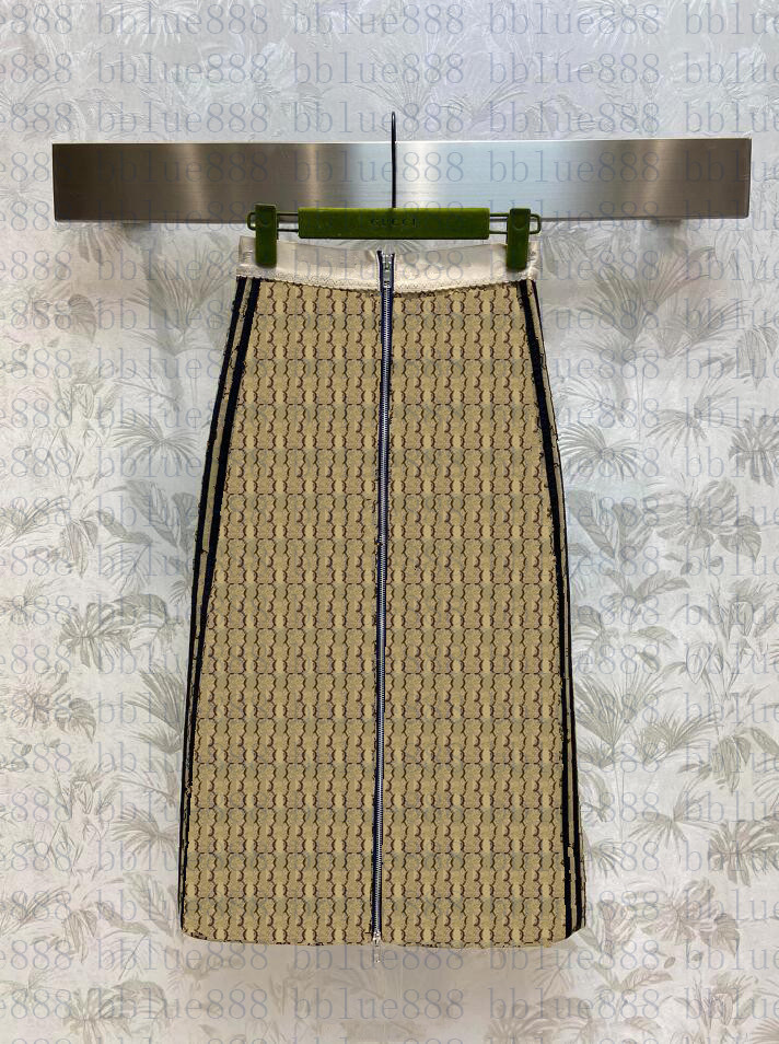 

Women' 23 flowered skirt custom woven jacquard waist panel high waist straight skirt middle zipper can be split on both sides 205, Customize