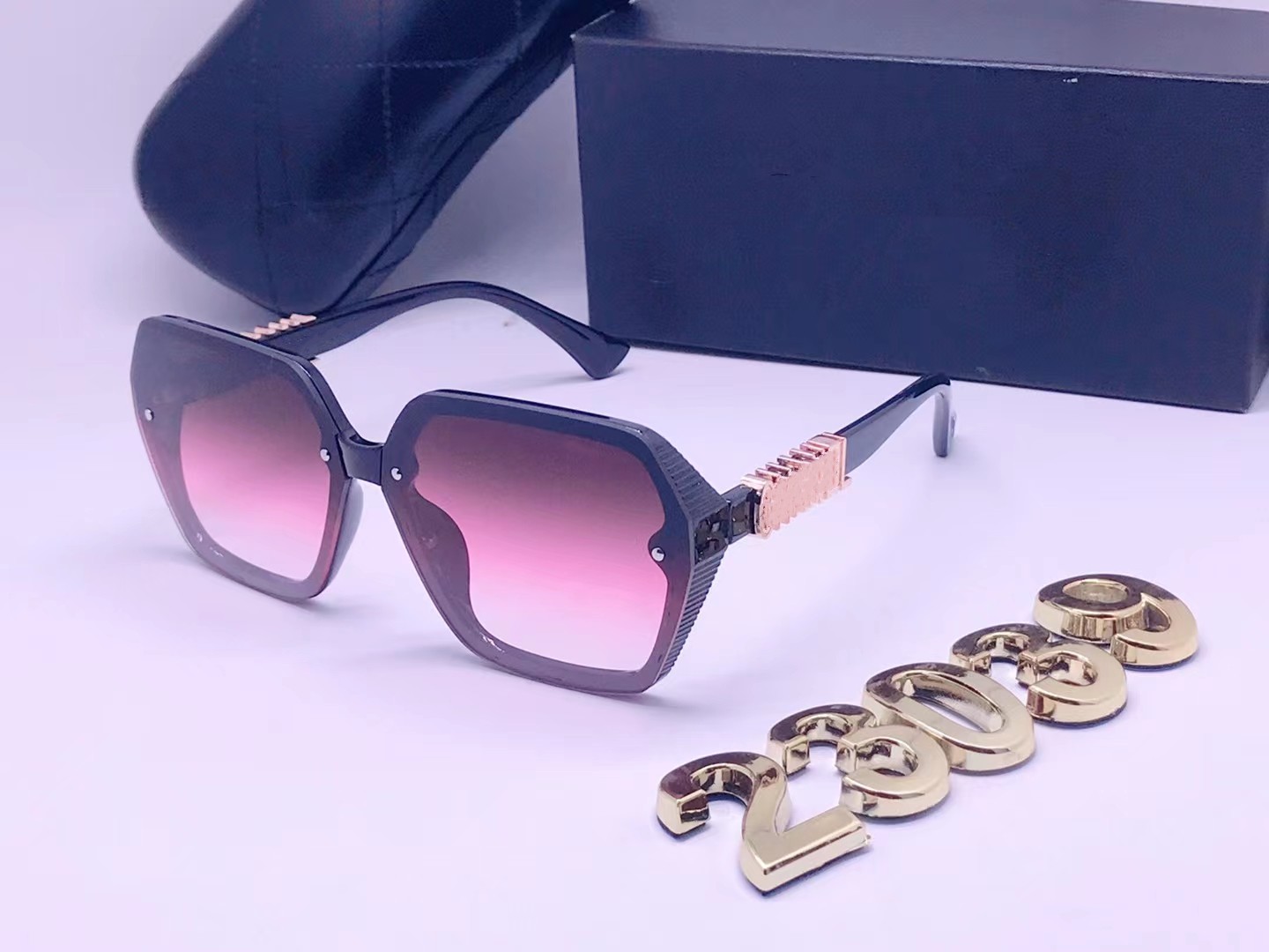 

Top luxury Sunglasses sunglass polaroid lens designer womens Mens Goggle senior Eyewear For Women eyeglasses frame Vintage Metal Sun Glasses With Box