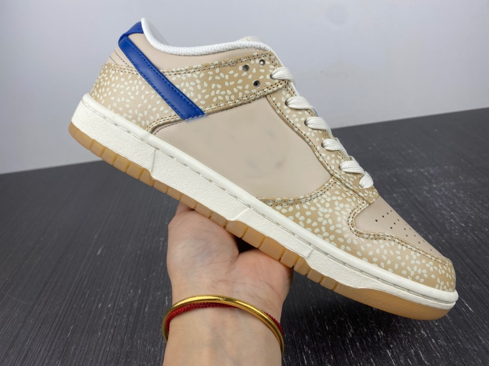 

Shoes Designer Low Women Running Montreal Bagel Sesame Blue Jay Sail Sanddrift White University Gold Sports Trainers Sneakers Dz4853-200, #1