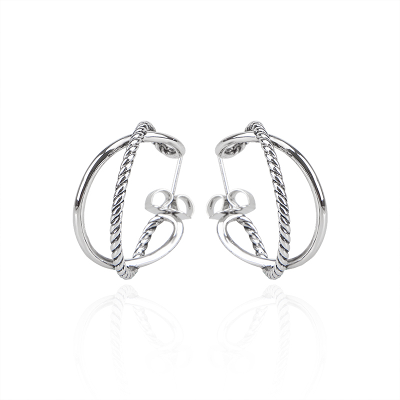 

Brand Classic Simple Stud Earrings Women's Gold Geometric Pattern Suitable Every Occasion Metal Versatile Women's Jewelry