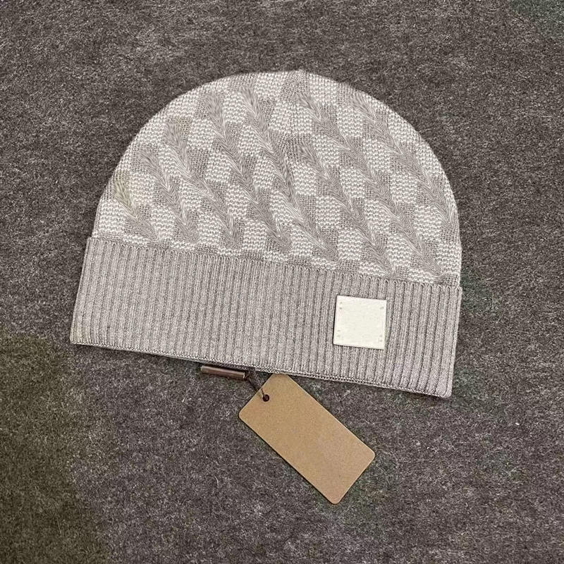 2023 Designer hats Men's and women's beanie fall/winter thermal knit hats knitted wool hat plus velvet cap Thicker mask Fringe beanies hat