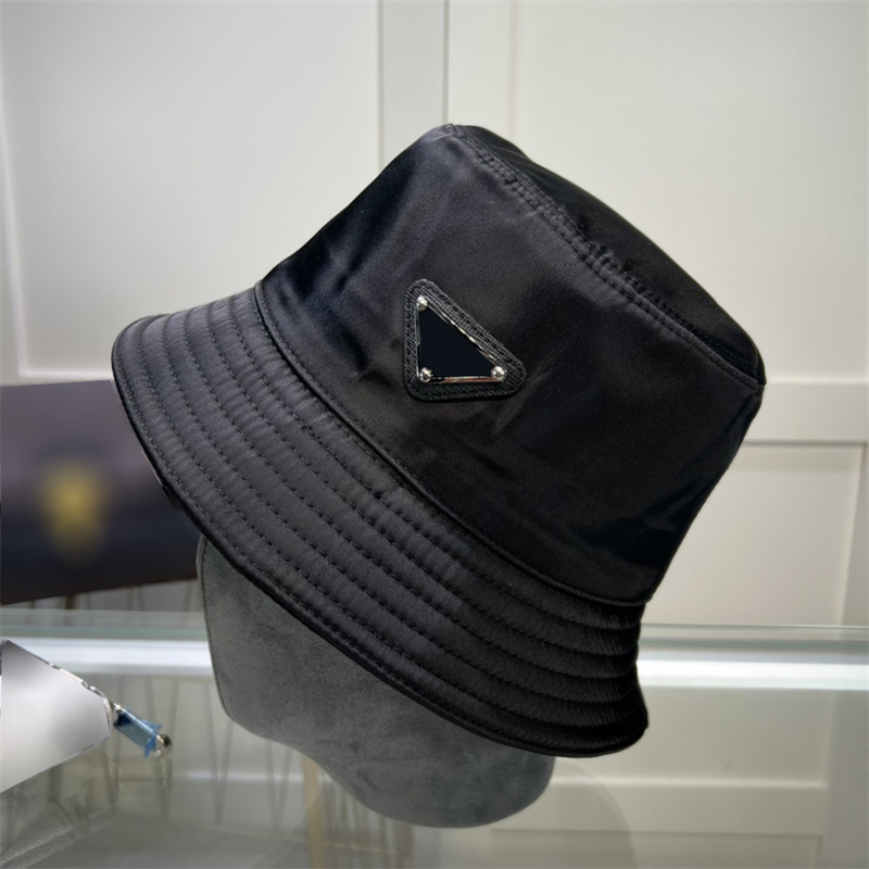 

Classic Brand Bucket Hats Men Womens Designer Wide Brim Sunhats Outdoor Casual Boater Cap Luxury Triangle Cap High Quality 8 Colors, White
