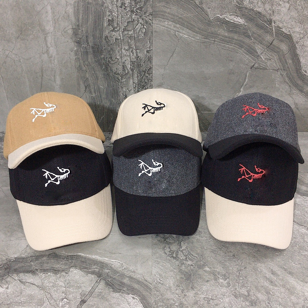 

Couple spring designer ball cap sports panel animal bone letter print casquette