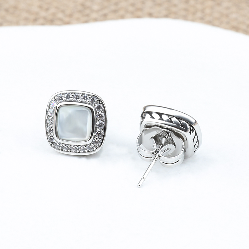

Womens Studs Earring Mother-of-Pearl Zircon Designer Earings Jewelry Fashion Luxury Women Wedding Stud