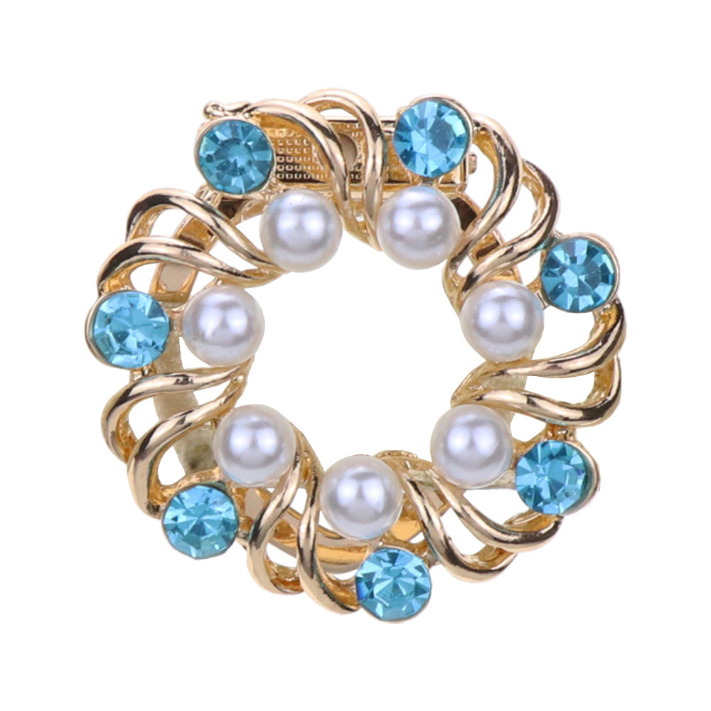 

Simple Letter Brooches Famous Luxury Geometry Desinger Brooch For Women Crystal Rhinestone Suit Pin Fashion Jewelry Scarf Decoration Accessories