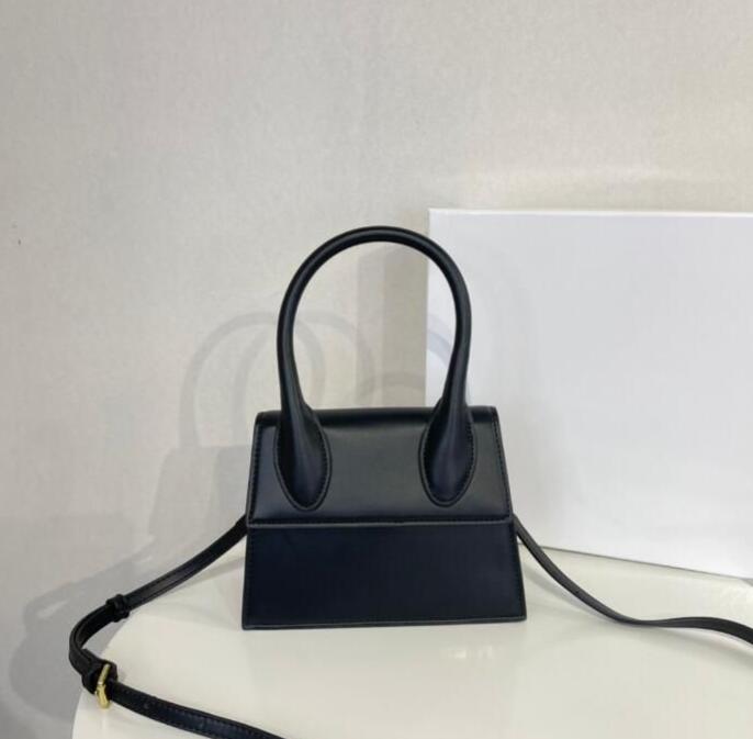 

2023 Women Handbags Cross Body Bags designer Circle Hand Design High-grade Texture Single Shoulder Messenger Cowhide Thin Shoulder Strap Handbag shoulder bag, White 18cm
