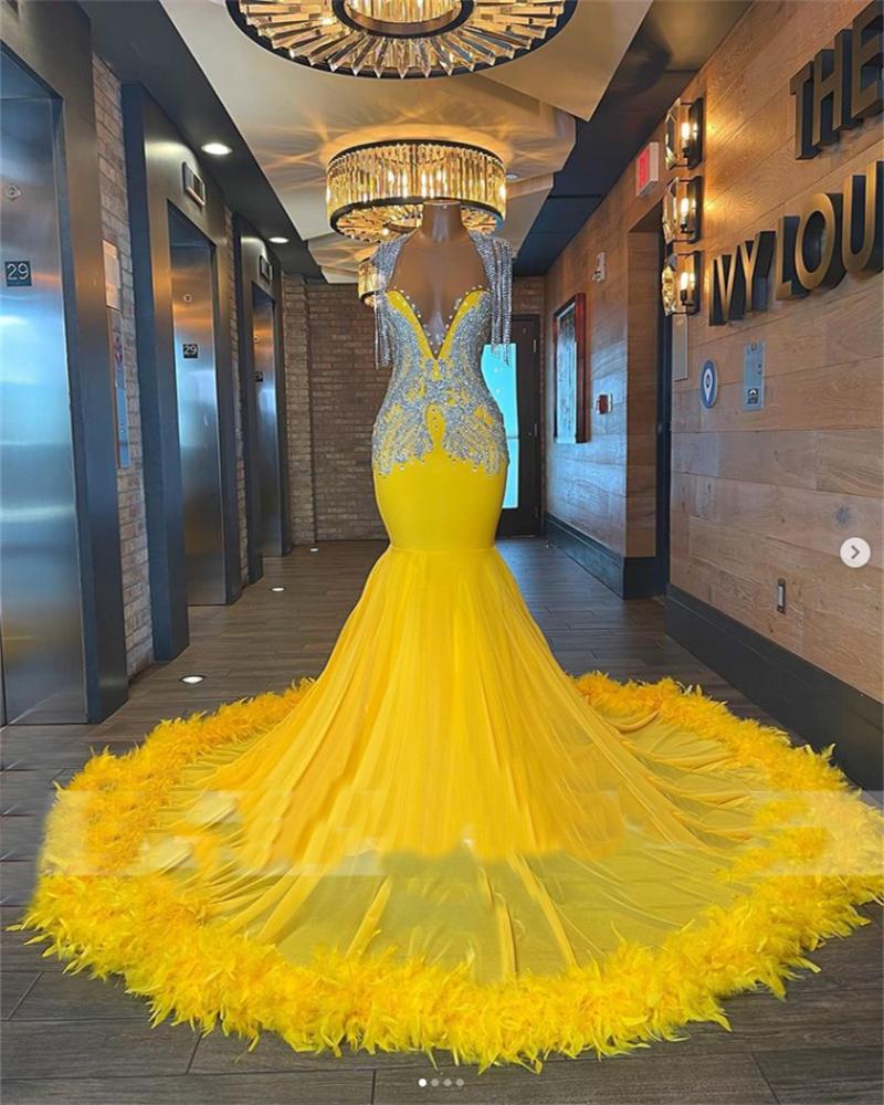 Luxury Feather Yellow Prom Dress for Black Girls Mermaid Long Sleeve Crystal Beaded Evening Dresses Graduation Party Backless African Plus Size Enga