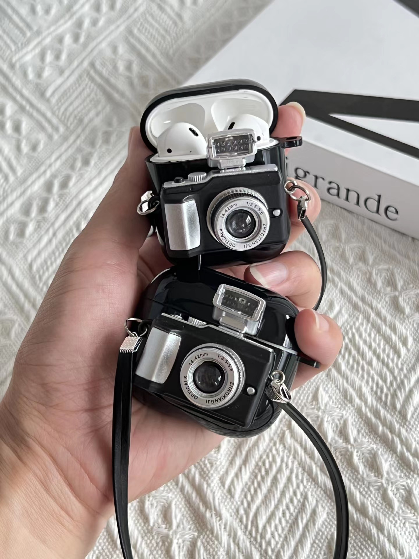 

Illuminated camera AirPodspro case for wireless Bluetooth headphone case AirPods1/2/3