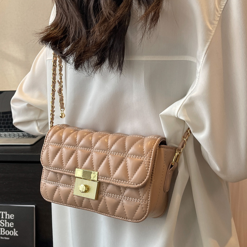 

Women Inclined Shoulder Bags Fashion casual Womens Bag Small Handbag Totes High-capacity PU leather Large volume wholesale Girl Mobile Phone Bag Black RR671, White