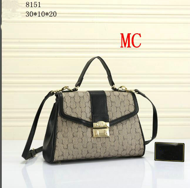 M44875 Handbags luxurys designers bags Fashion womens CrossBody Clutch Shoulder Bag Letter Handbag ladies purse pocket Messenger Totes wallet q876g