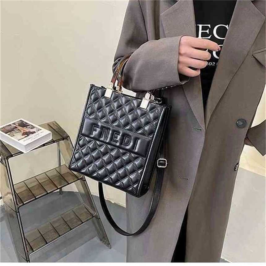 

24% OFF Handbag High quality 2023 new bag trend texture Lingge portable trend, Black large size