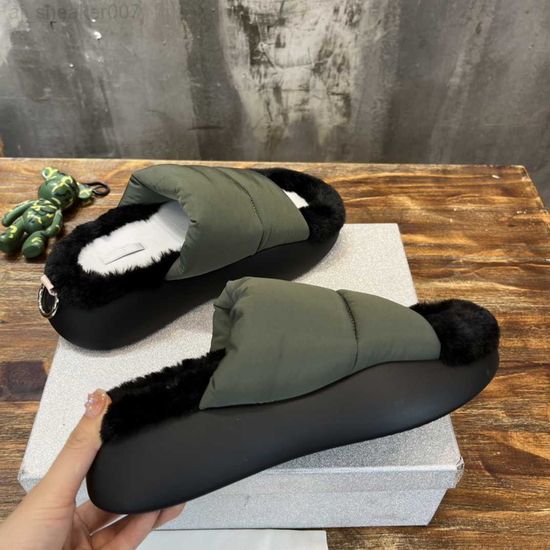 

Lost in Echos Sofa Slippers Designer Pocket Storage Padded Sense Sandals Slides Women Fabric Canvas Slipper Summer Fashion Slide Size 35-40, Color 6