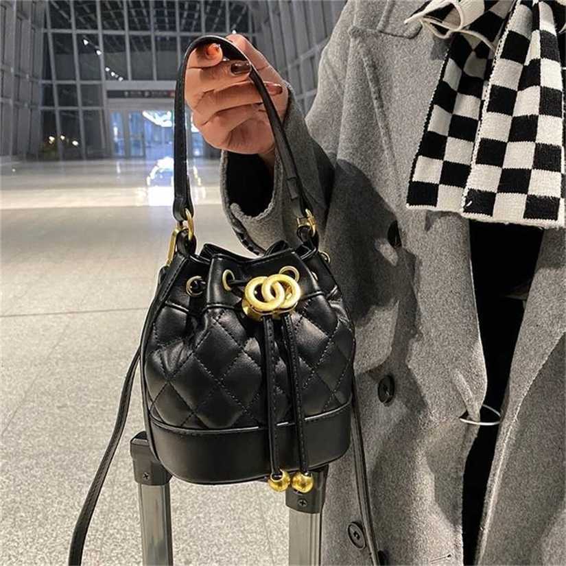 

10% OFF Handbag High quality 2023 new bag and trend diamond lattice embroidered thread texture women's Bucket Shoulder, Green8