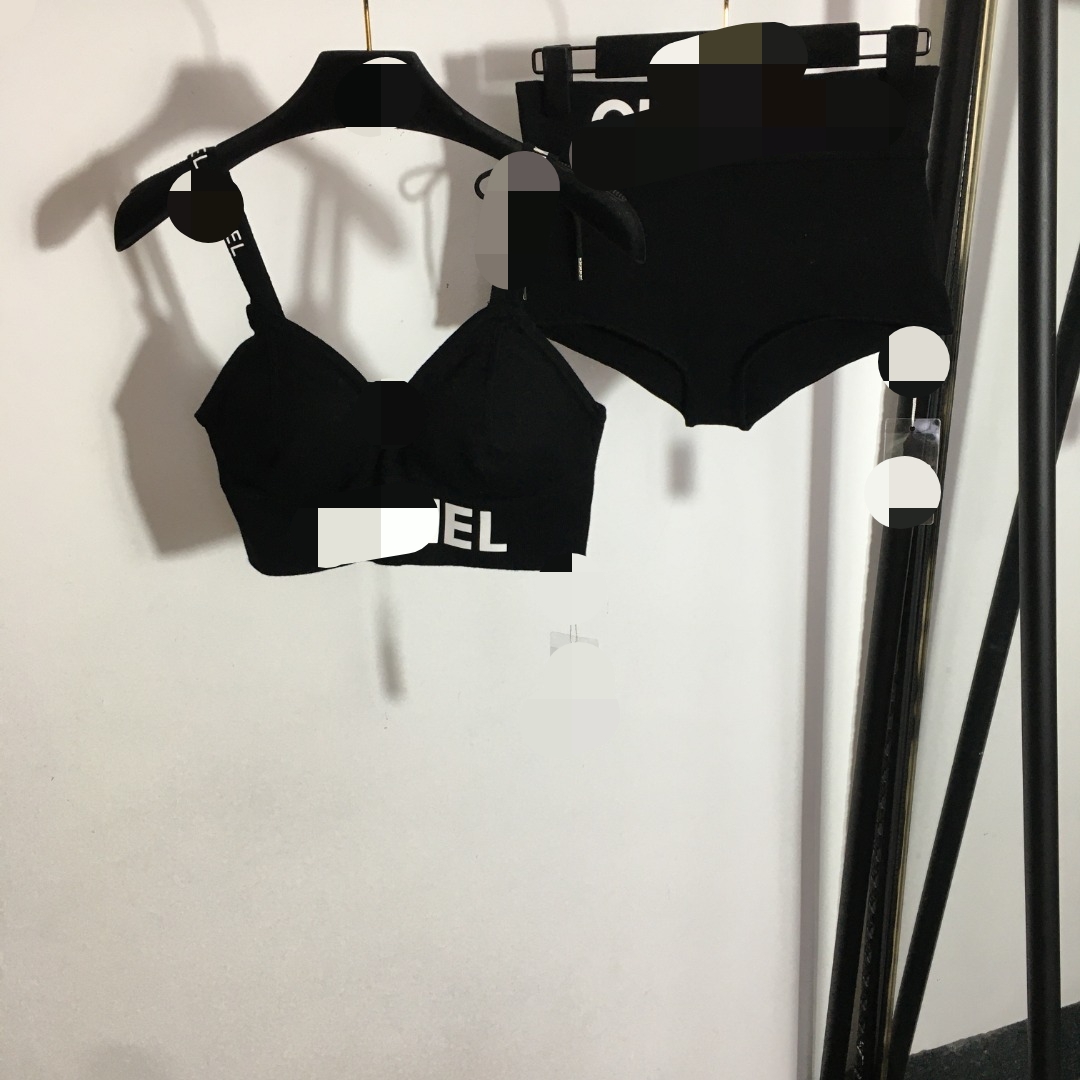

213 2023 Spring Two Pieces Sets Crew Neck Empire Black White Button Long Sleeve Empire Short Pants meiyi8
