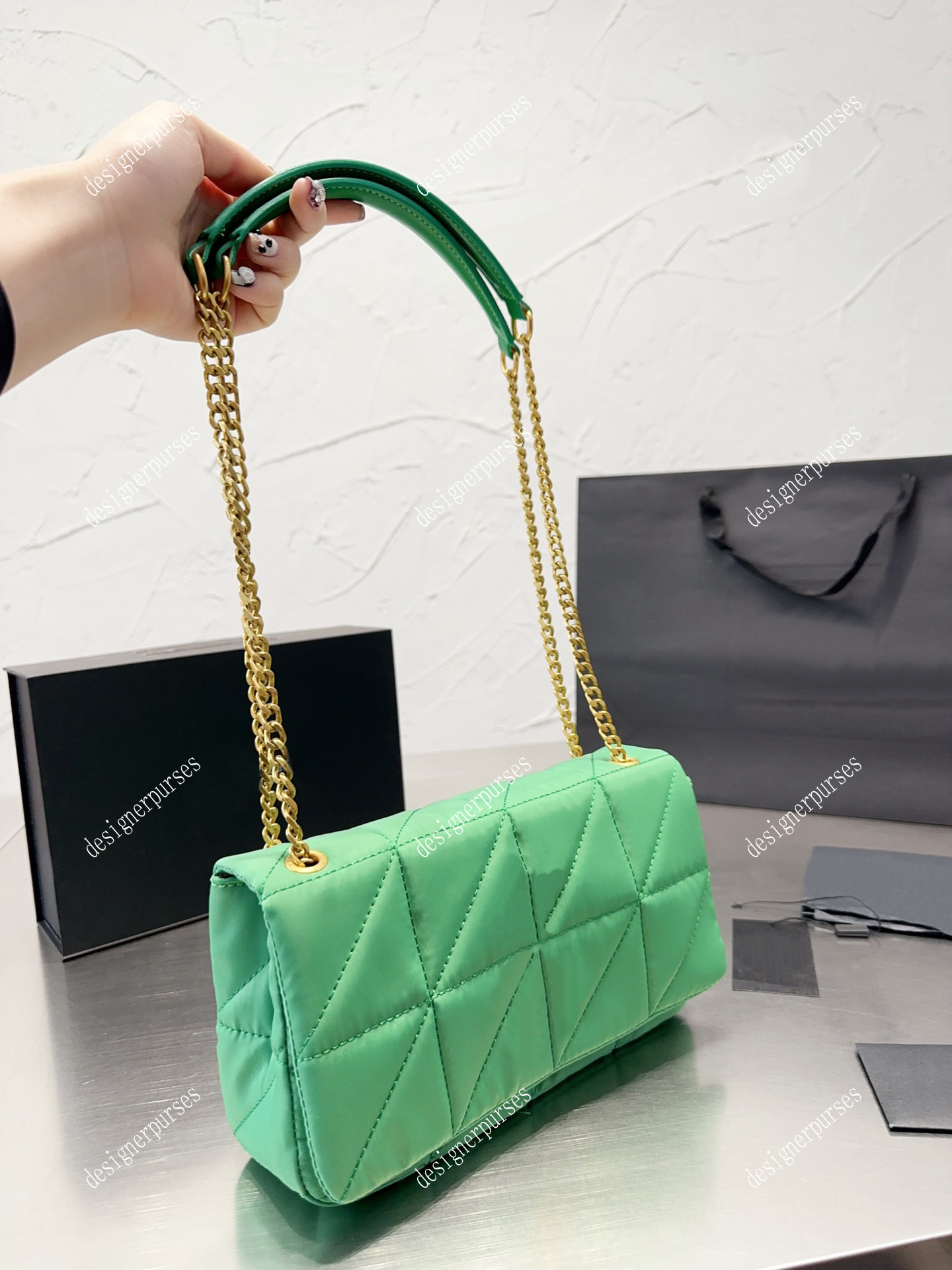 TZ 6 colors Spring Quilted Shoulder Bags Luxury Designer handbags Outdoor Sacoche Purse Fashion Solid Color shoulder bags Women Golden metal hard