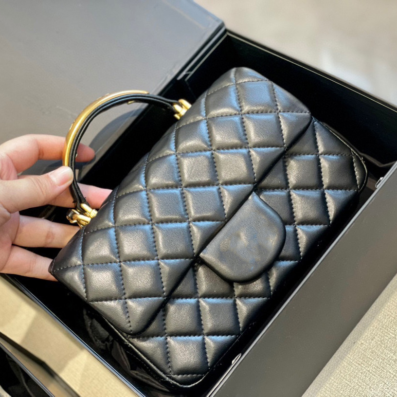 

Shoulder Bags Womens Top Metal Handle Totes Quilted Bags Lambskin Classic C Gold Matelasse Chain Crossbody Shoulder Handbag Turnlock Designe, Box