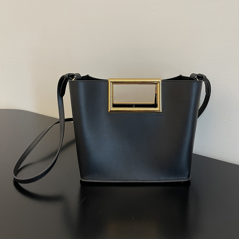 

Luxury Genuine leather tote Shoulder Bags Double F buckle handbags classic clutch Designer envelope wallet womens fashion Crossbody bag purses handbag 20x9x17cm