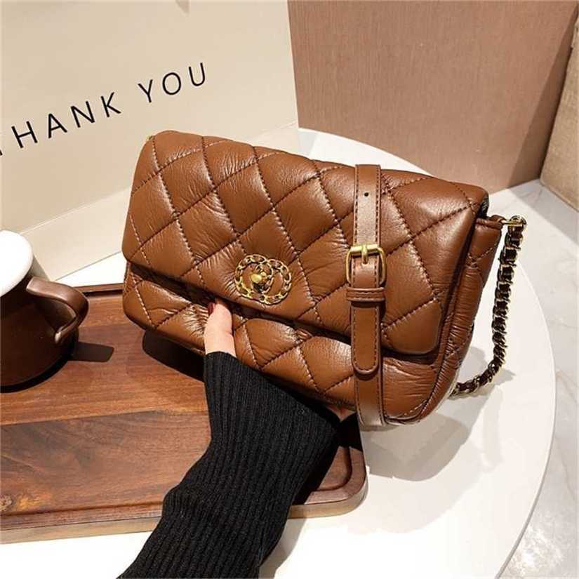

10% OFF Handbag High quality 2023 new bag Premium French niche Lingge chain women's and Shoulder Messenger