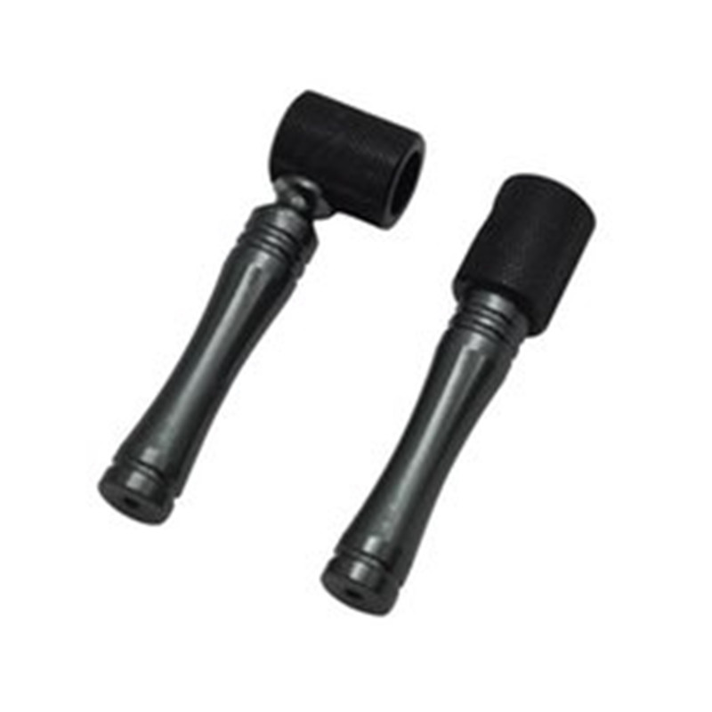 

Metal pipes, grenades, portable pipes, portable aluminum pipes.
