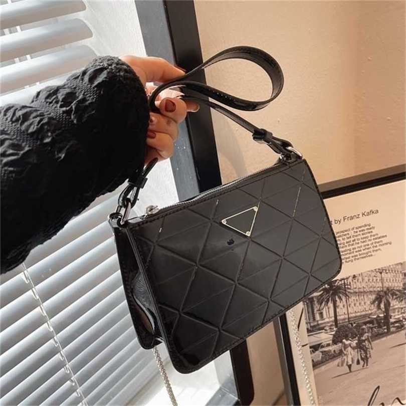 

36% OFF Handbag High quality 2023 new bag Bright chain messenger Lingge underarm shoulder leisure small square, Black4