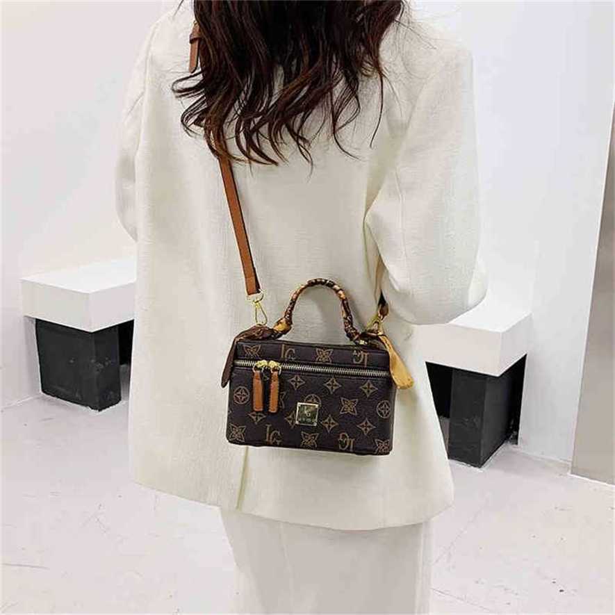 

28% OFF Handbag High quality 2023 new bag Women's Hot French niche sense old flower cross body cosmetic, Khaki8