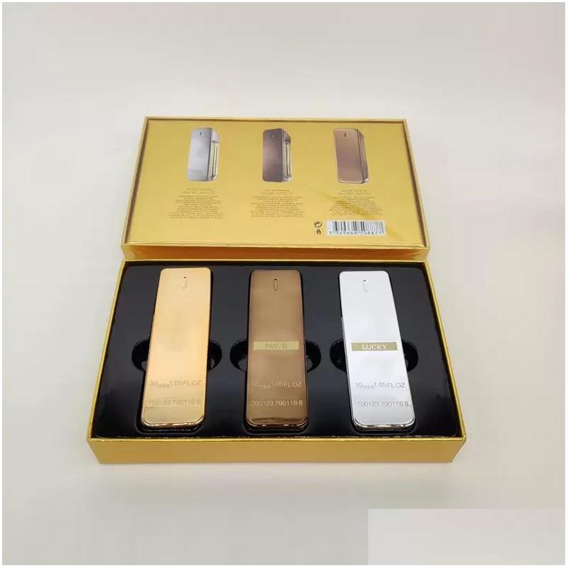 

Car Air Freshener Famous Fragrance Million Per Set 30Ml X3 For Men Good Smell With Long Lasting Capacity Spray 3 In 1 Gift Box Drop Dhb2S