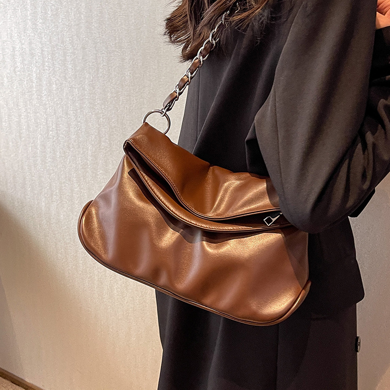 

Women Inclined Shoulder Bags Fashion casual Womens Bag Small Handbag Totes High-capacity PU leather Large volume wholesale Girl Mobile Phone Bag Black G4817