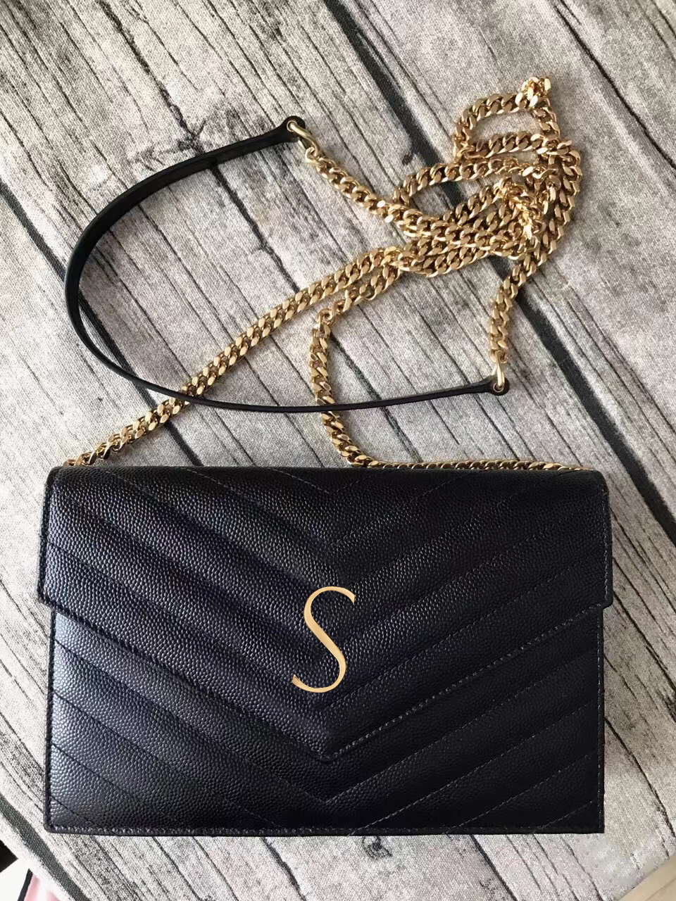 

Fashion caviar Envelope Clutch flap Bags Women's mens Designers Luxury purse Messenger Woc Leather metal brand logo chain Crossbody tote handbag button Shoulder Bag, Black gold