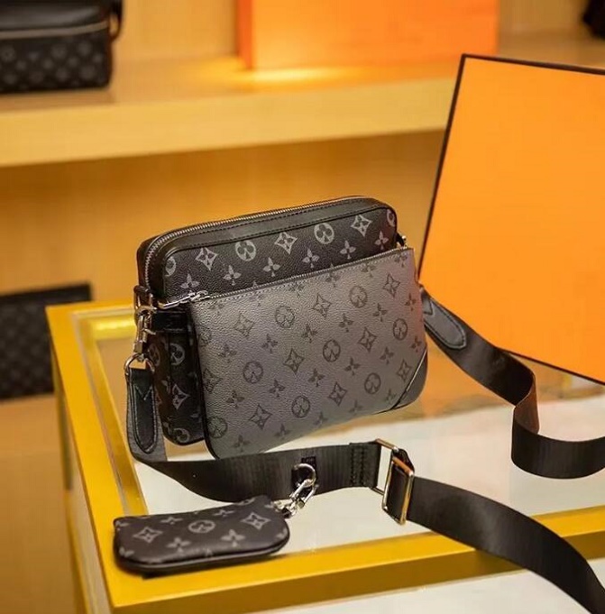 

Top Quality Factory wholesale men's shoulder bag real leather backpack bag Correct alignment man handbags purse handbag hot Size 25cmx18cm.5x7cm 65, This is not for sale.