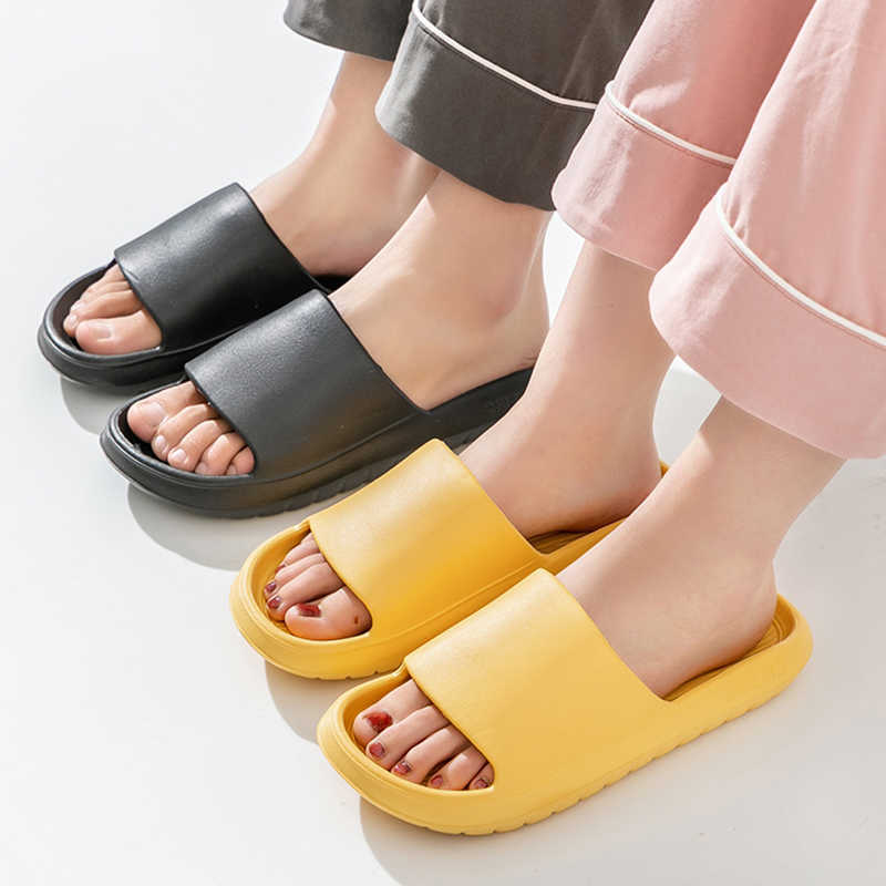 

Slippers Rimocy Non-Slip Home Bathroom Slippers Women 2023 Classic Eva Pillow Slides Sandals Woman Soft Sole Platform Casual Flip Flops R230210, Black