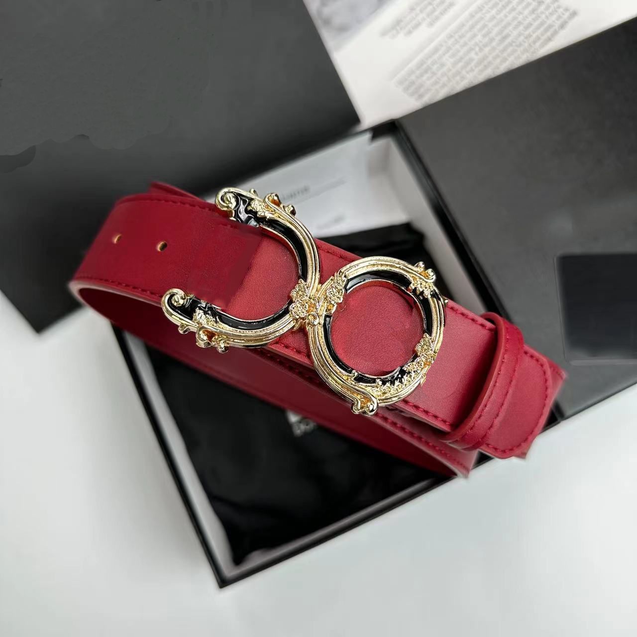 

Designer belt luxury women men classic pin buckle Letter belts gold and silver black buckle head striped casual width 4cm size 105-125cm fashion versatile nice, As pics