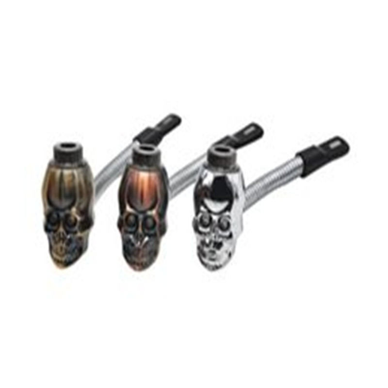 

Metal belt lantern, skull, pipe, cigarette, cigarette, rod, and cigarette.