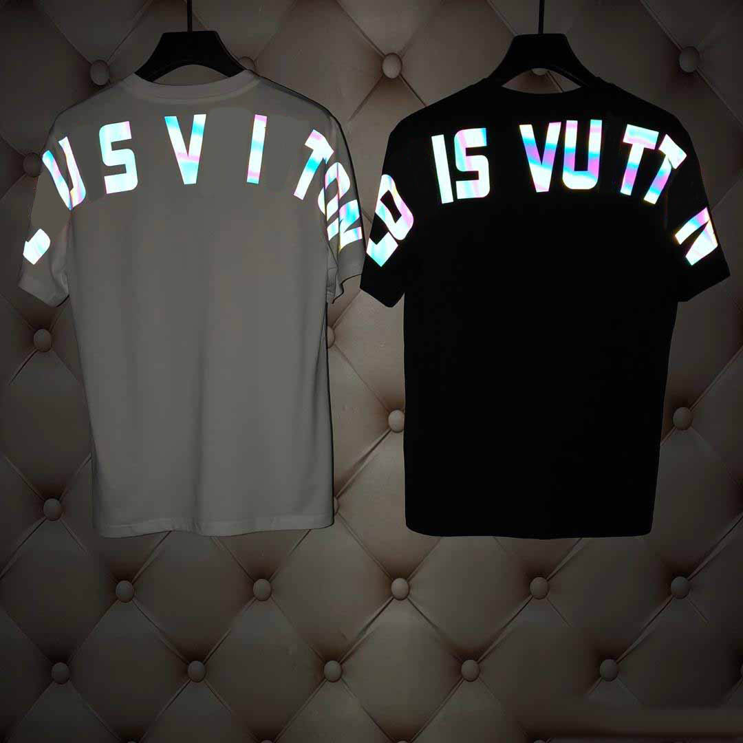 

2023 Mens Designers T Shirt Man Womens tshirts Designer With Letters Print Short Sleeves Summer Shirts Men Loose Tees Asian size M