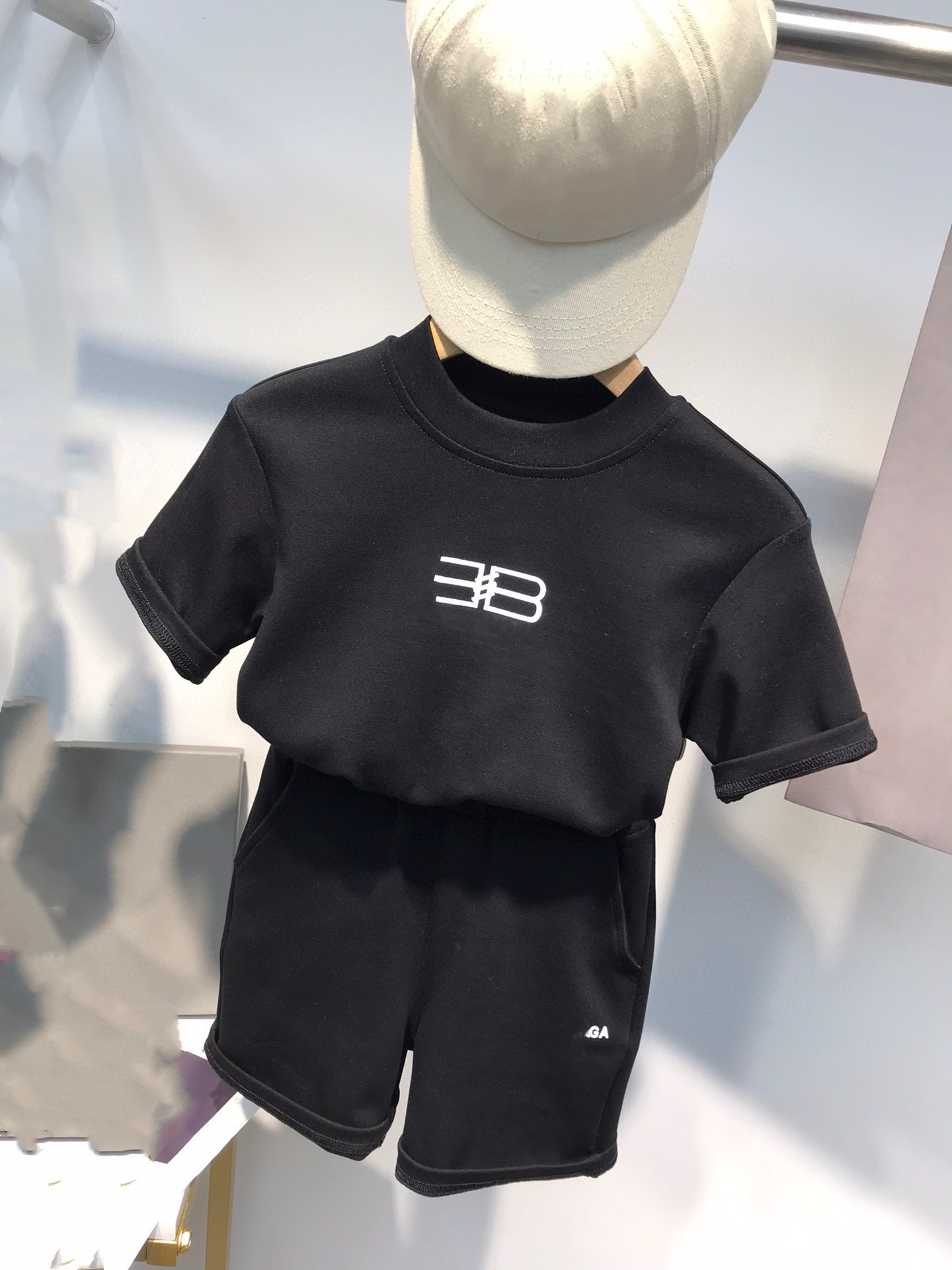 

toddler t shirt baby set 2pics kids designer tshirt kid sets for children clothing boy girl tracksuits Short Sleeve suits top luxurys summer letter Double B size -160, Black