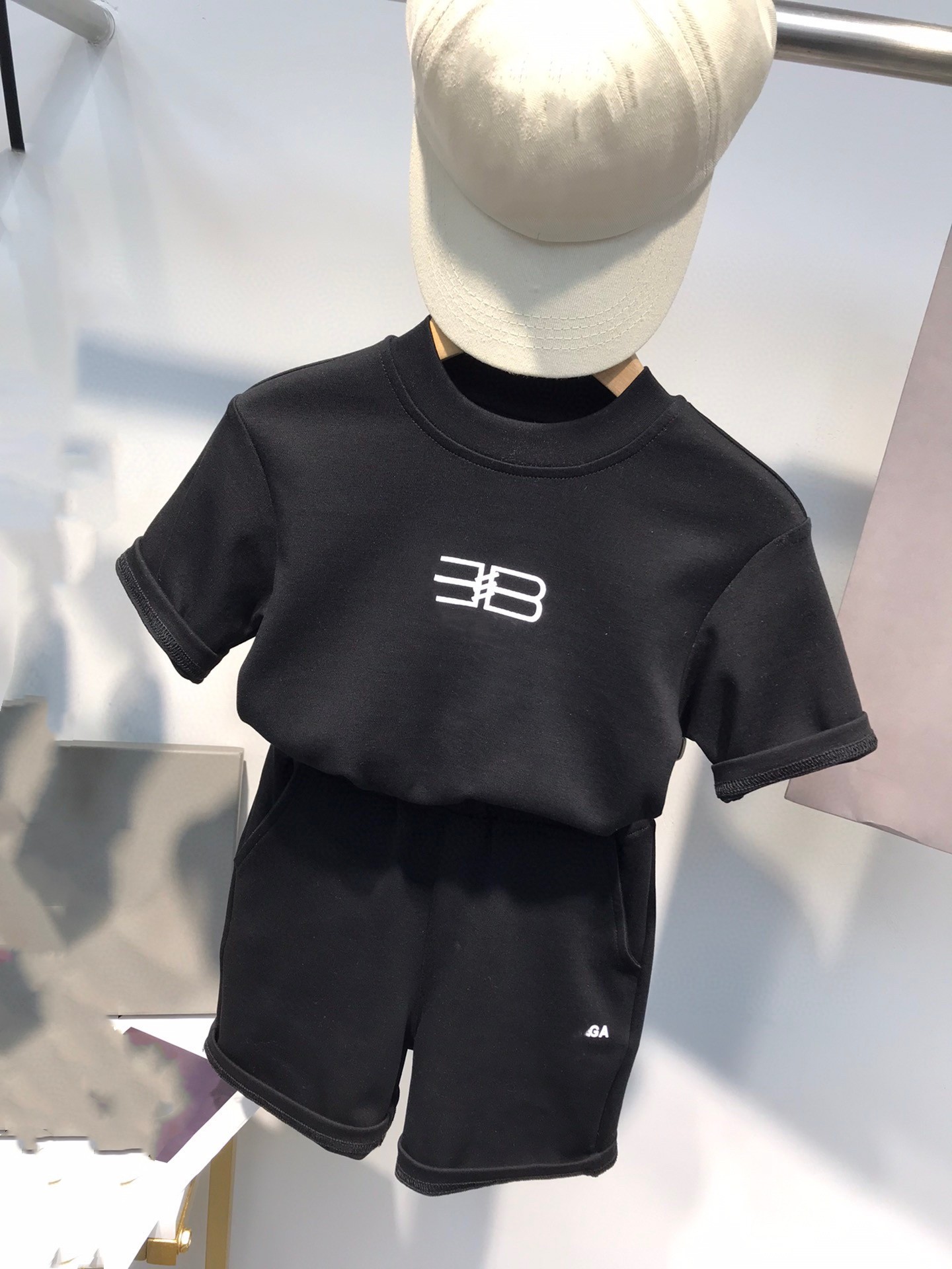 

kids designer tshirt baby set 2pics kid sets toddler t shirt for children clothing boy girl tracksuits Short Sleeve suits top luxurys summer Double B size -160, Black