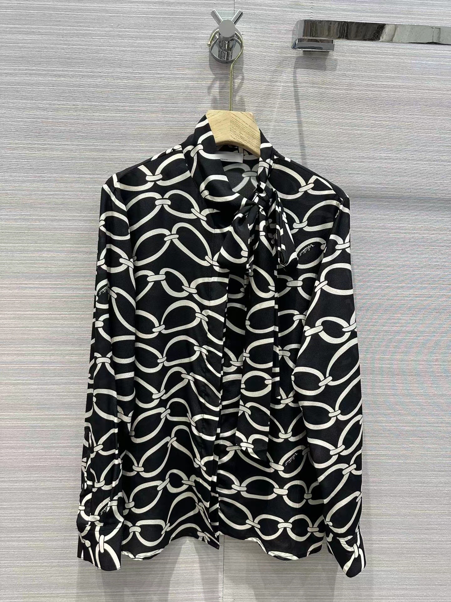 

Milan Runway Shirts 2023 Spring Summer Stand Collar Long Sleeve Print Designer Blouses Brand Same Style Shirts 0211-19, Black
