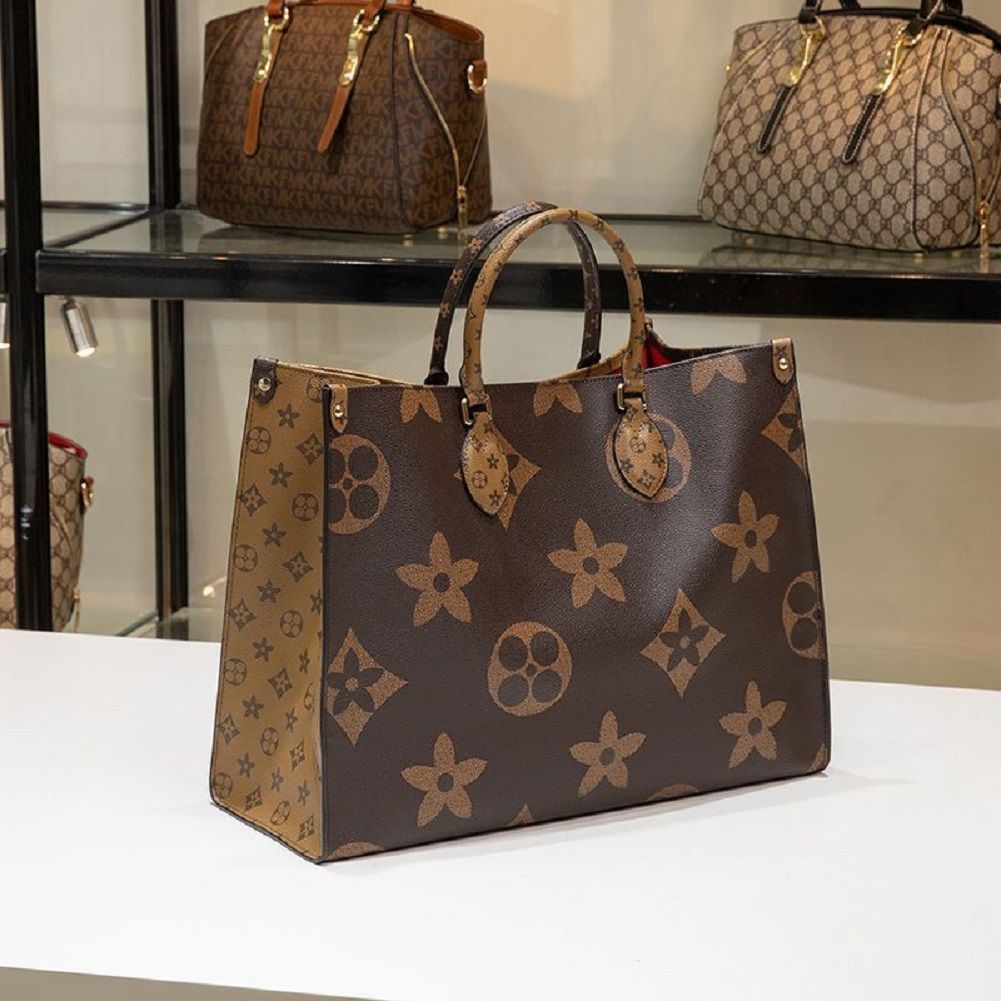 

M58521 M58522 Designer Women ONTHEGO MM shopping Bags Genuine Leather Luxury Handbags Purses Tote Shoulder bag Crossbody Clutch Wallet Travel Big Backpack, Embossed black