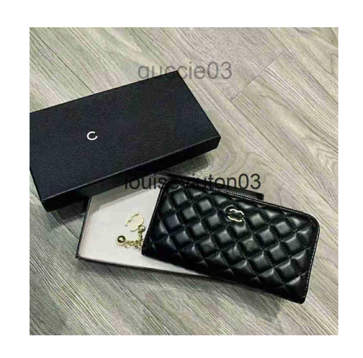 

Designer Channel Bag CC Wallet Handbag Womens Mens New Soft Leather Long Zipper Lingge Card Wallet Large Capacity Hand Mobile Phone Luxurious Bag, Without box