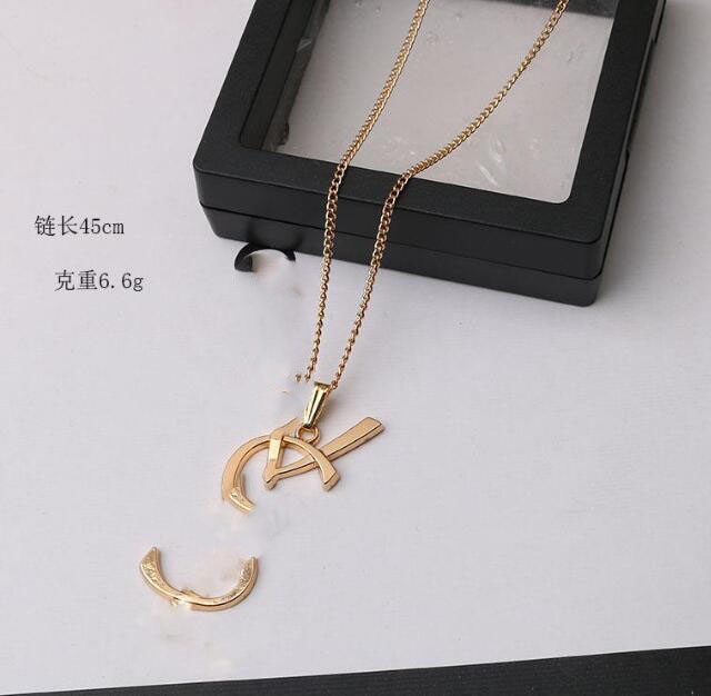 

Luxury Designer Y Letter Pendant Necklaces 18K Gold Plated Crysatl Pearl Rhinestone Sweater Necklace for Women Wedding Party Jewerlry Accessories