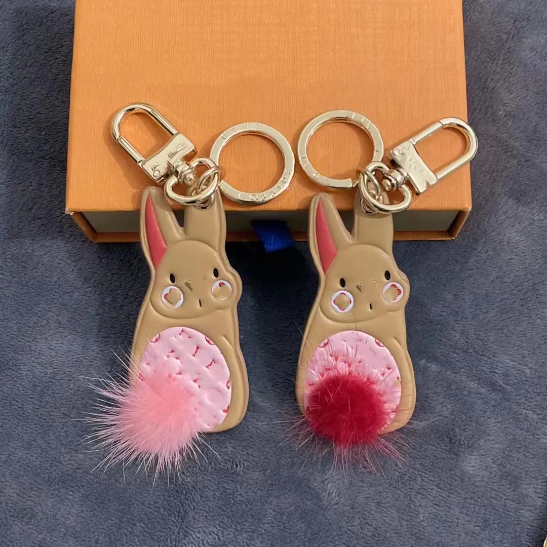 

2023 New designer keychain rabbit and panda plush cute ladies' bag pendant men's car key high-grade creative with box