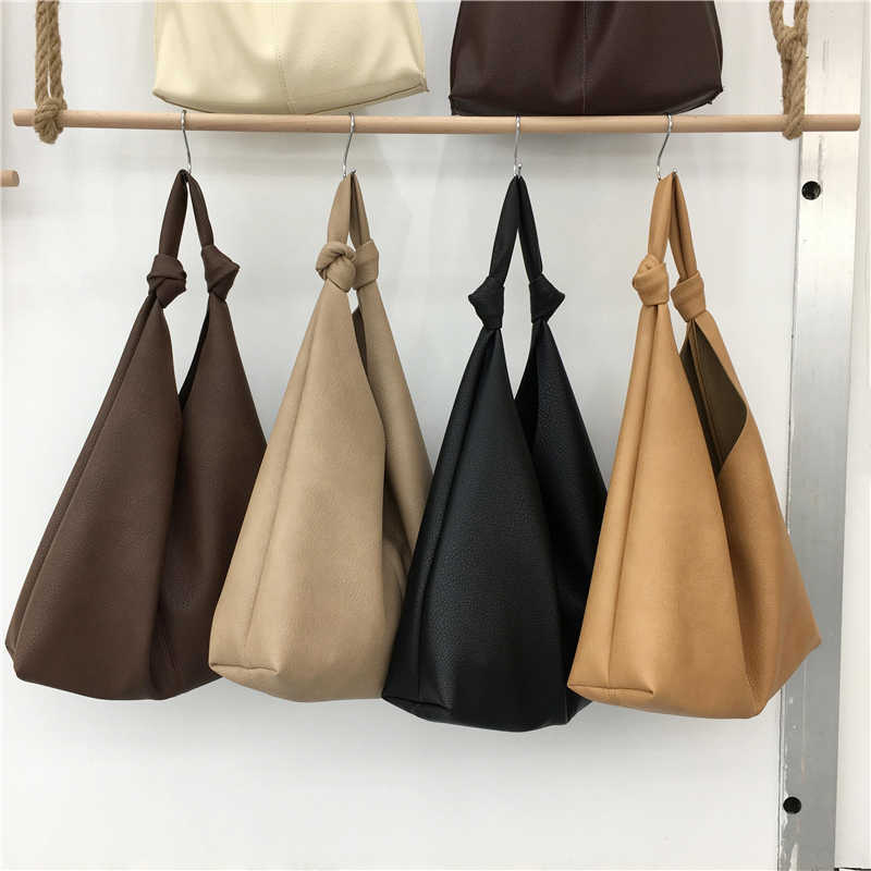 

Shoulder Bags Retro large-capacity soft leather underarm bag female commuter all-match handbag simple shoulder shopping bag tote bag G230210, Light brown