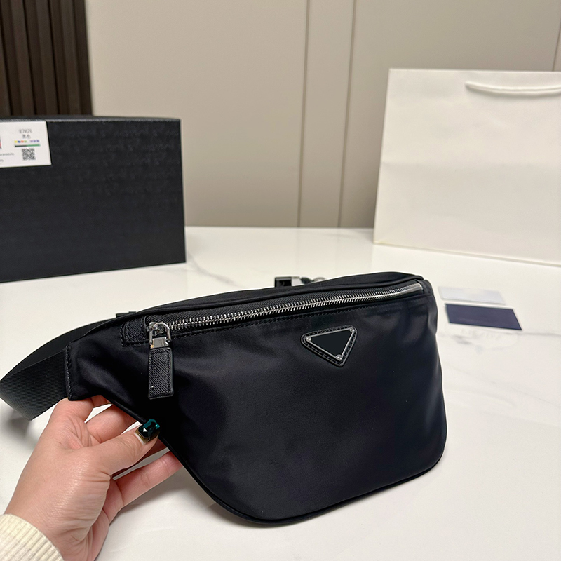 

Womens Fanny Pack Designer Black Bumbag Fashion Crossbody Shoulder Bags Luxurys Mens Bum Bags Waist Bag Bumbags Fanny Packs 2302113D