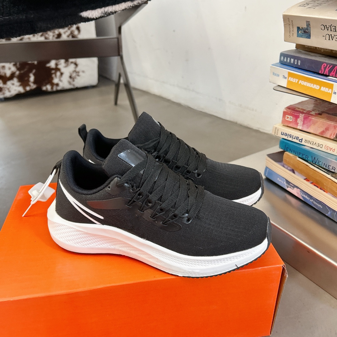 

Fashion Men Women Casual Travel Shoes Comfortable Light Low Lace-Up Designer Sneakers Trainers Outdoor Breathable Wear-Resisting Sports Shoes 36-44, Pink