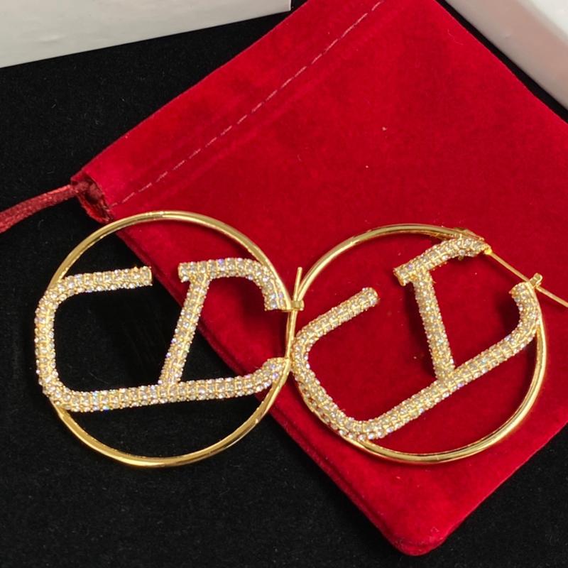 

Fashion Earings Designer Earrings For Women Hoops Jewelry V Letter Love Luxurys Designers Earring Studs Des Boucles Oreilles Hoop 2203094
