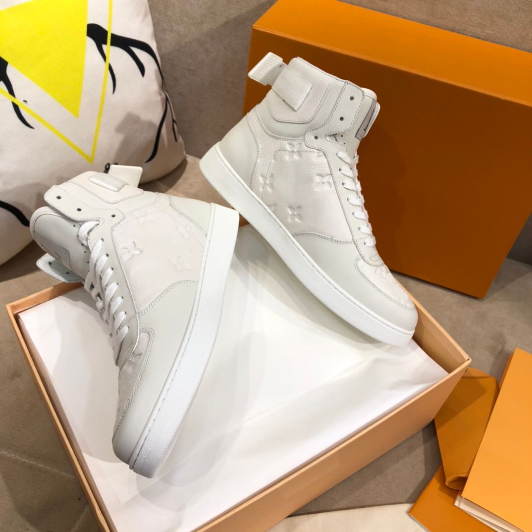 

2022 Designer Rivoli Sneaker Boots Trainer Shoes Women Men High Top Print Leather Sneakers service ca Louiseity LVs Viutonity DEkK, Color12