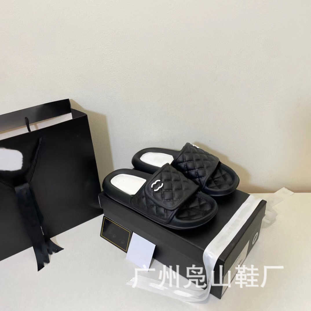 

Slippers checkered sandals new thick bottomed open-toe women's casual flat beach shoes T2302111, Pink